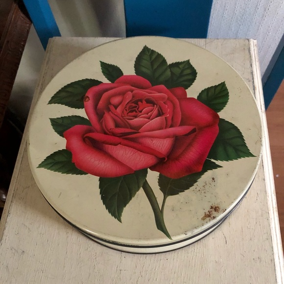 Vintage Collectible Rose Tin